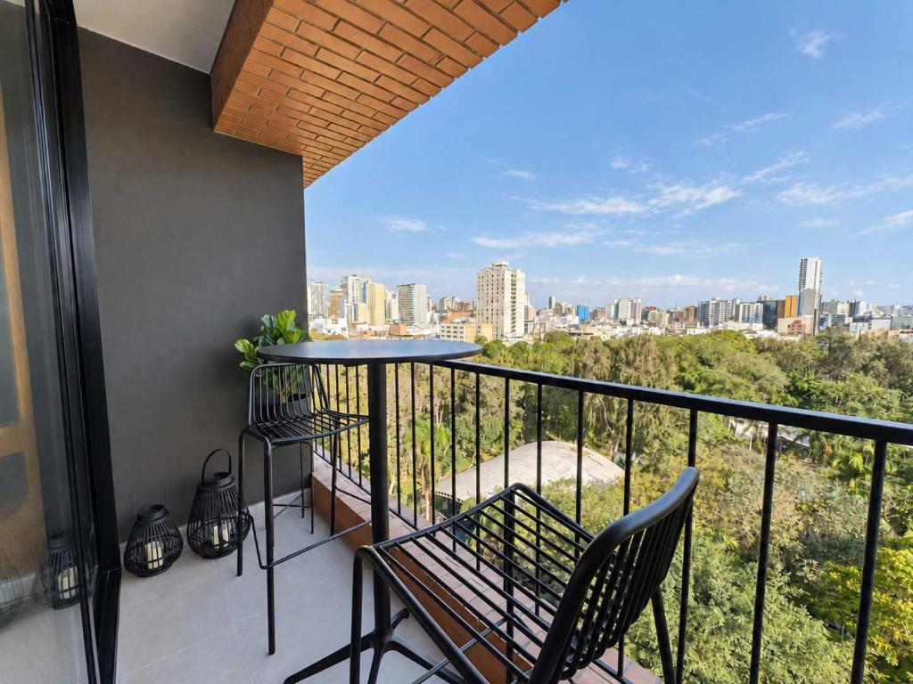 Amazing Castilla Park View 2BR Lince - 3