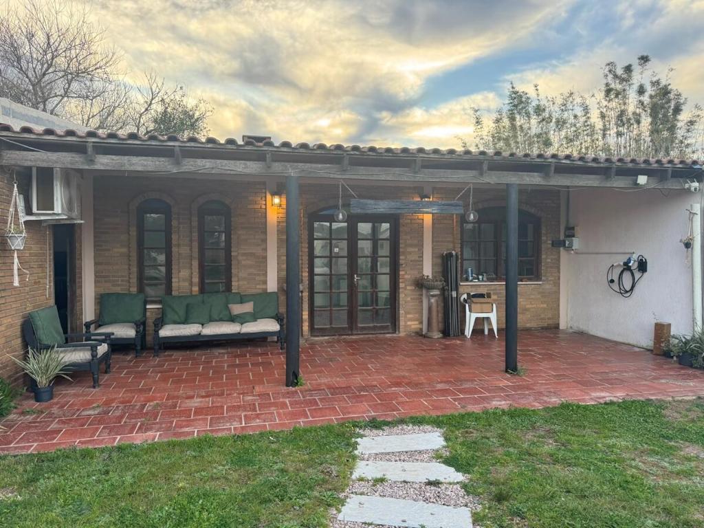 Casa en Chuy con cargador para vehículos electricos - 4