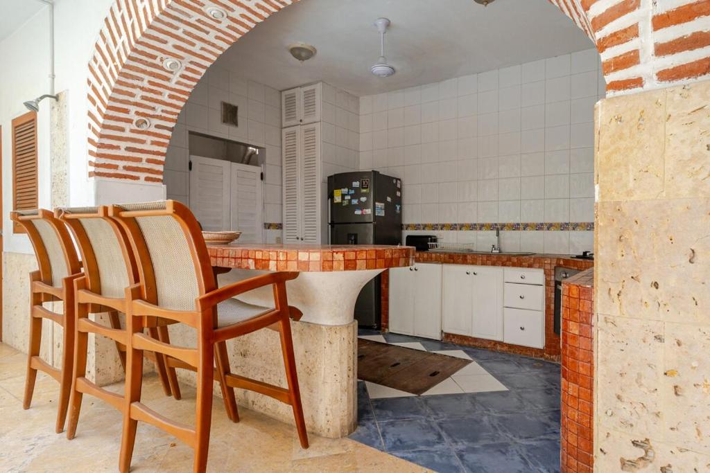 Luxury 5 Bedroom Old Town House - 5