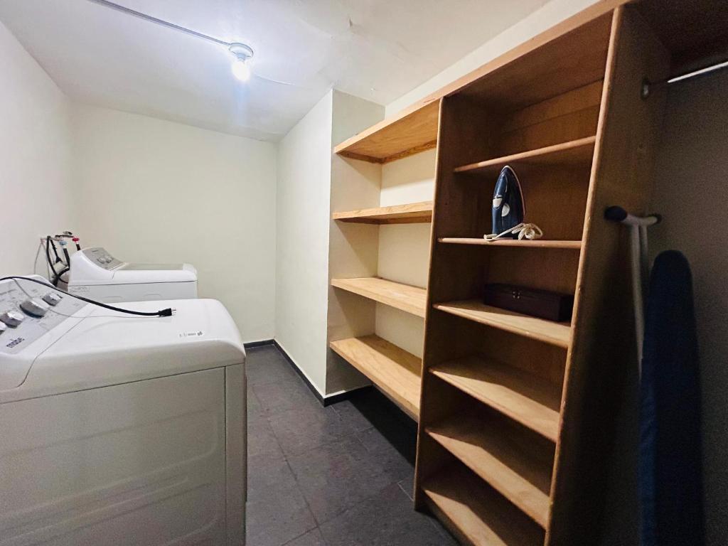 New apartment 10 min BBVA Stadium & Fundidora Park wifi & coffee - 4