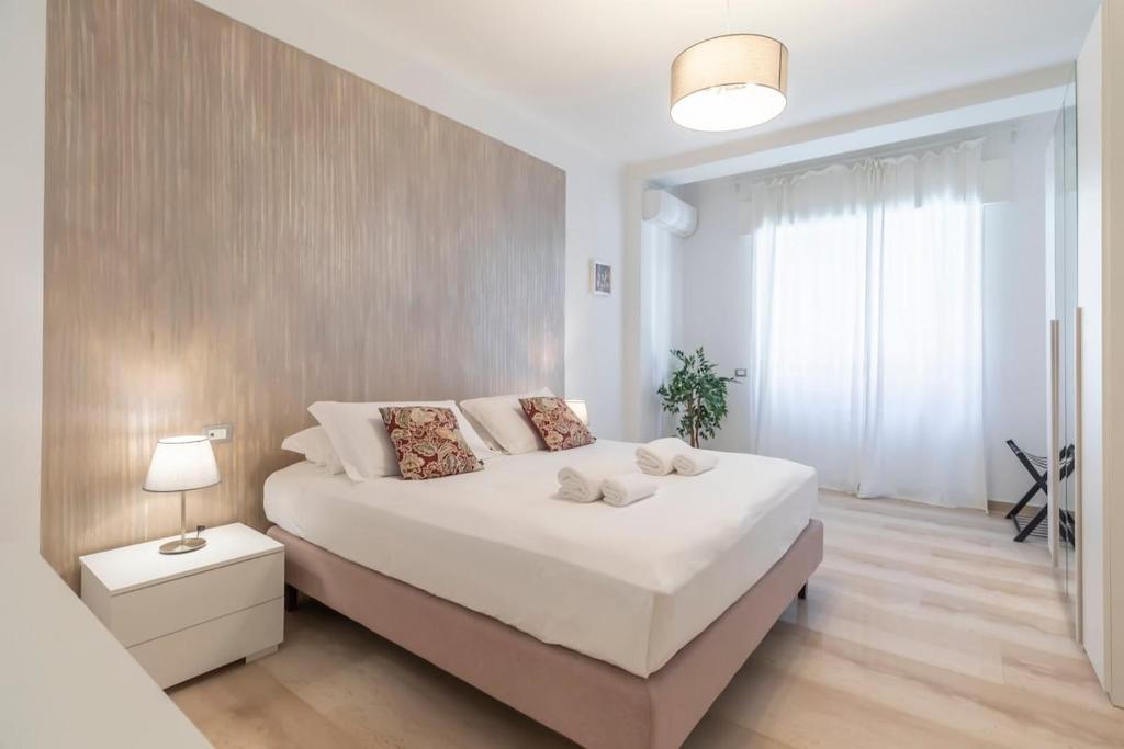 AureaLiving - Trastevere Station Three-Bedroom Apartment - 1