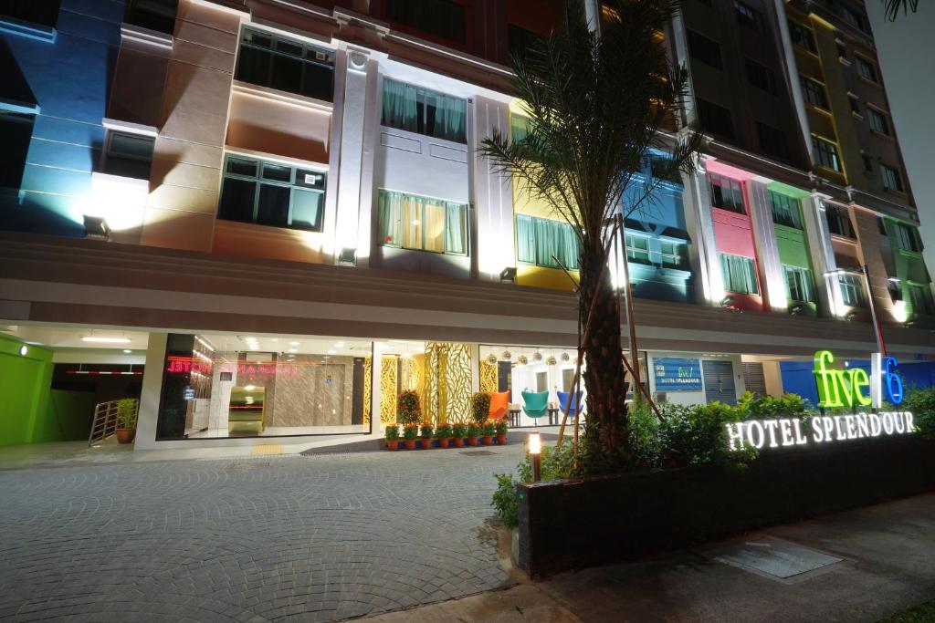 Entrance, five/6 Hotel Splendour in Singapore