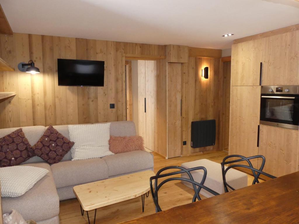 Appartement moderne terrasse - 6 pers. - FR-1-906-19 - 1