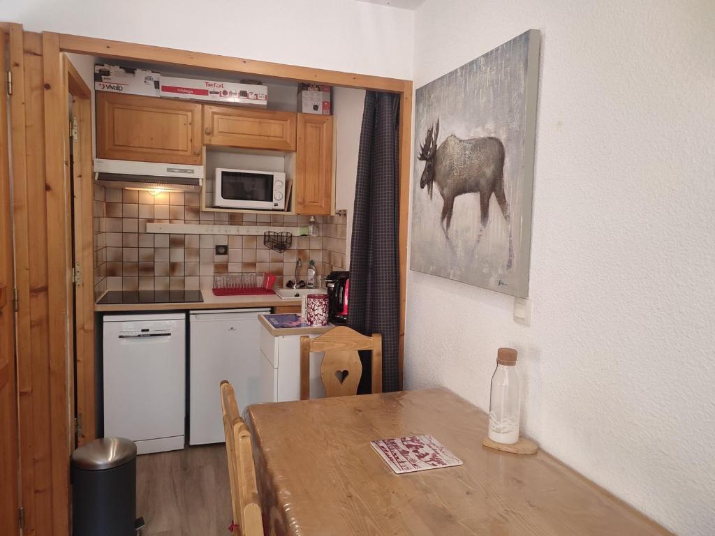 Studio-cabine proche des pistes - 4 pers. - FR-1-906-98 - 3