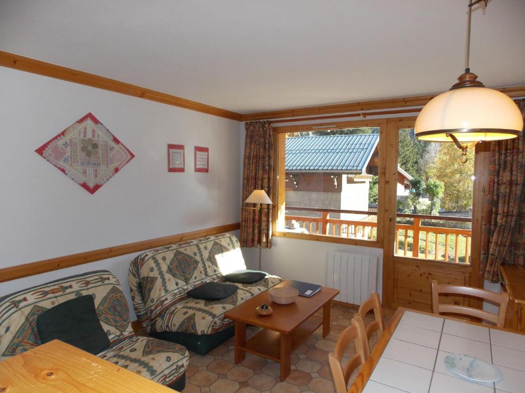 Appartement idéal avec balcon - 4 pers. - FR-1-906-90 - 2