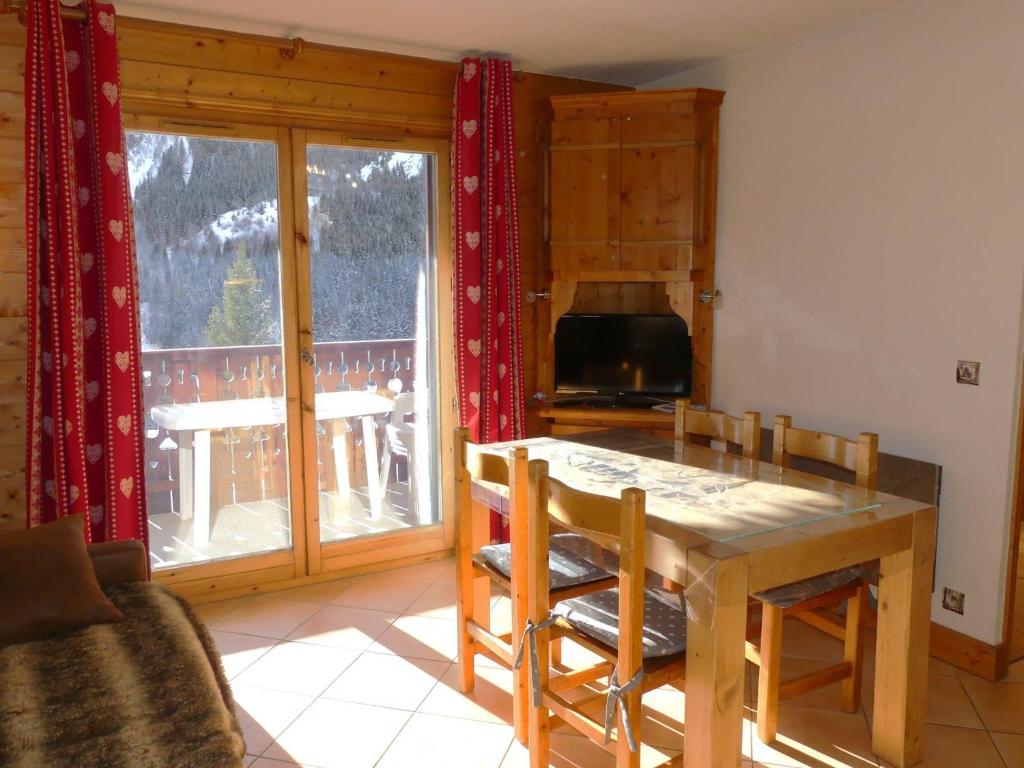 Appartement lumineux, parking - 4 pers. - FR-1-906-85 - 3