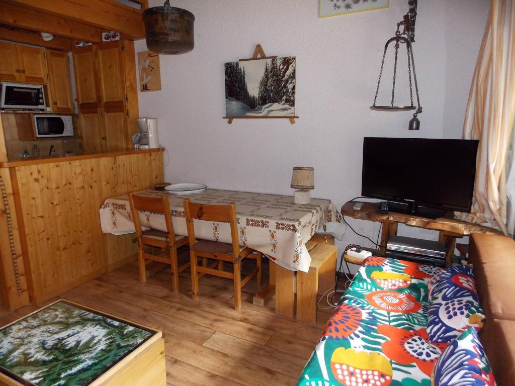 Appartement idéalment situé - 4 pers. - FR-1-906-71 - 2