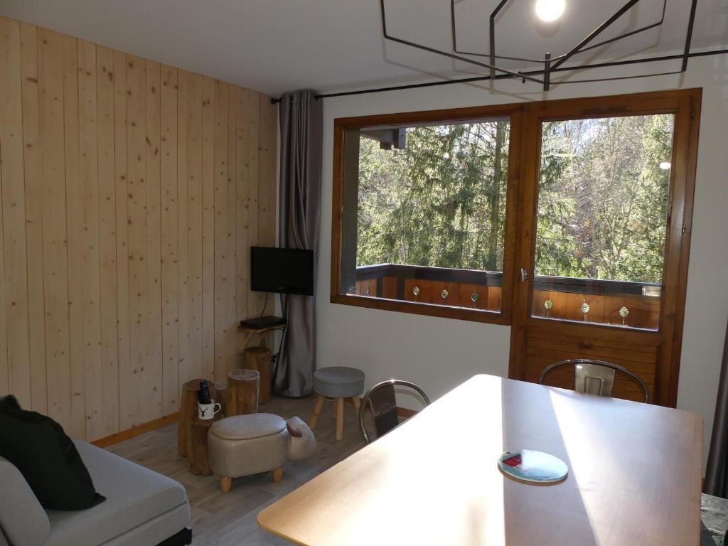 Studio cabine proche pistes - 4 pers. - FR-1-906-96 - 2