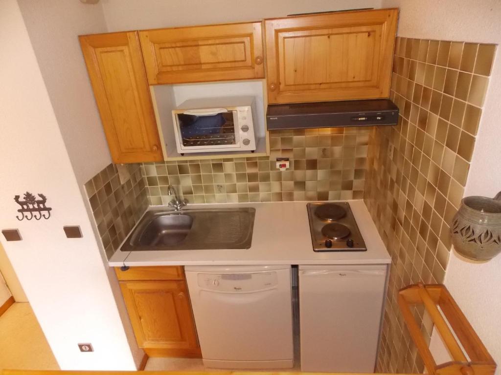 Appartement ensoleillé - 4 pers. - FR-1-906-38 - 3
