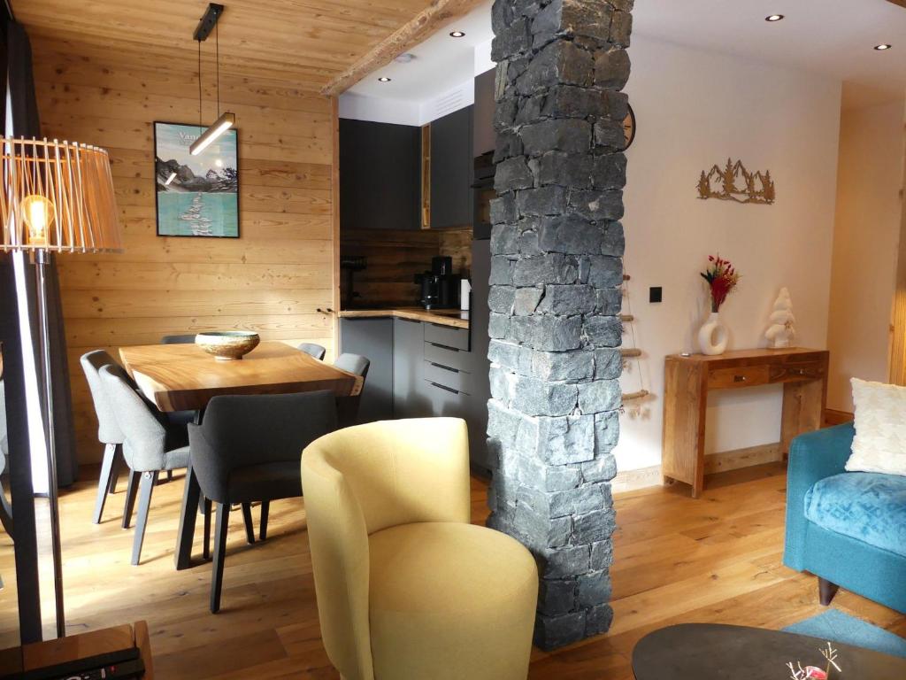 Appartement avec vue sur les sommets - 4 pers. - FR-1-906-51 - 1