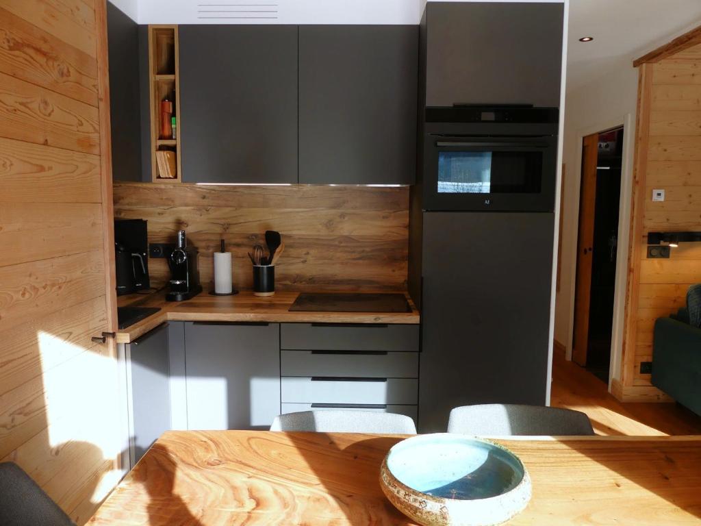 Appartement avec vue sur les sommets - 4 pers. - FR-1-906-51 - 4
