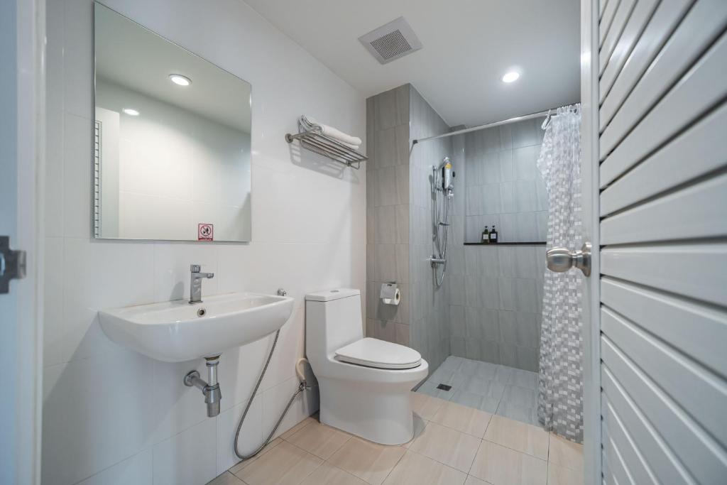 Well-appointed bathrooms