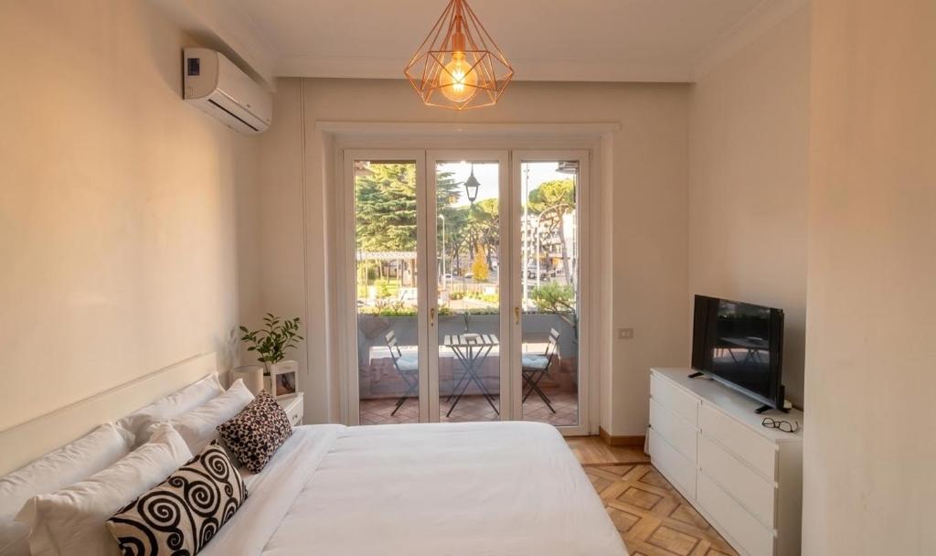 Nox Romana Apartments - Saint Peter - Large Flat with Terrace - 1