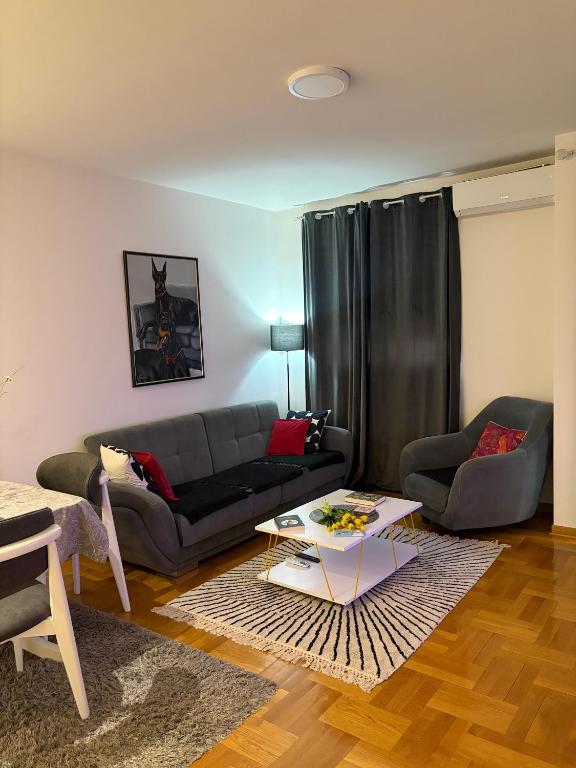 Central Walk Apartment - 3