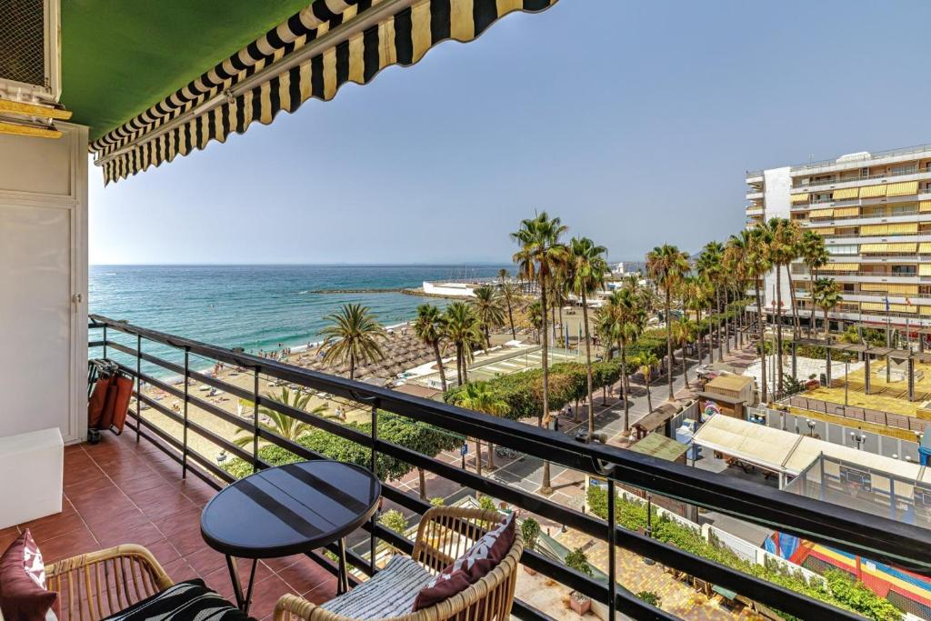 Frontline Beach Marbella with Sunset Terrace - 5