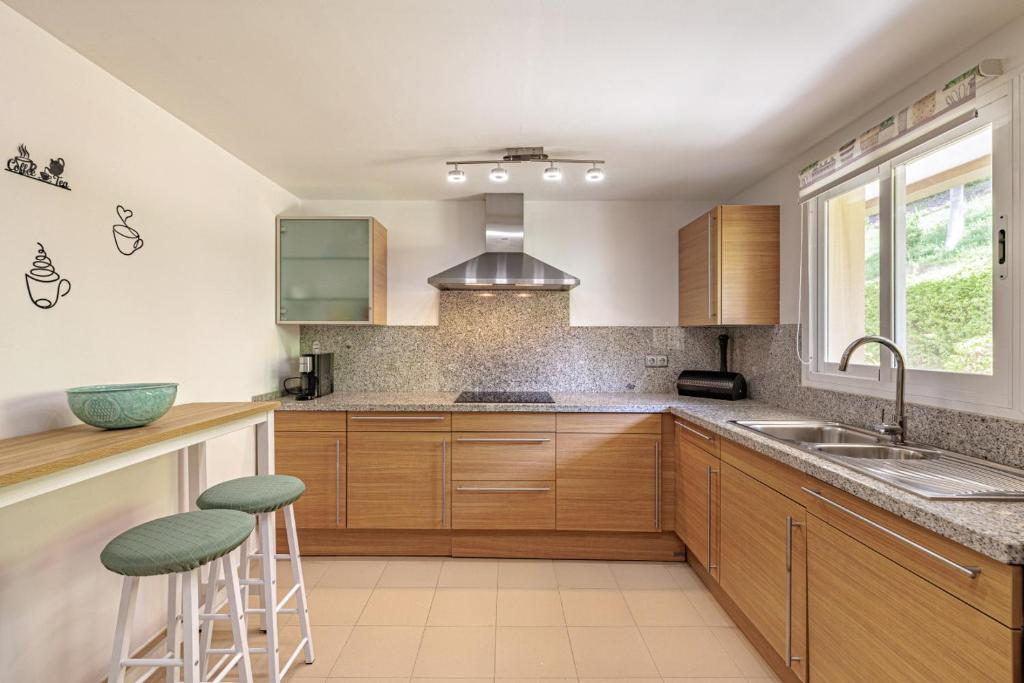 Estepona Resort Apartment with Spa and Tennis - 5