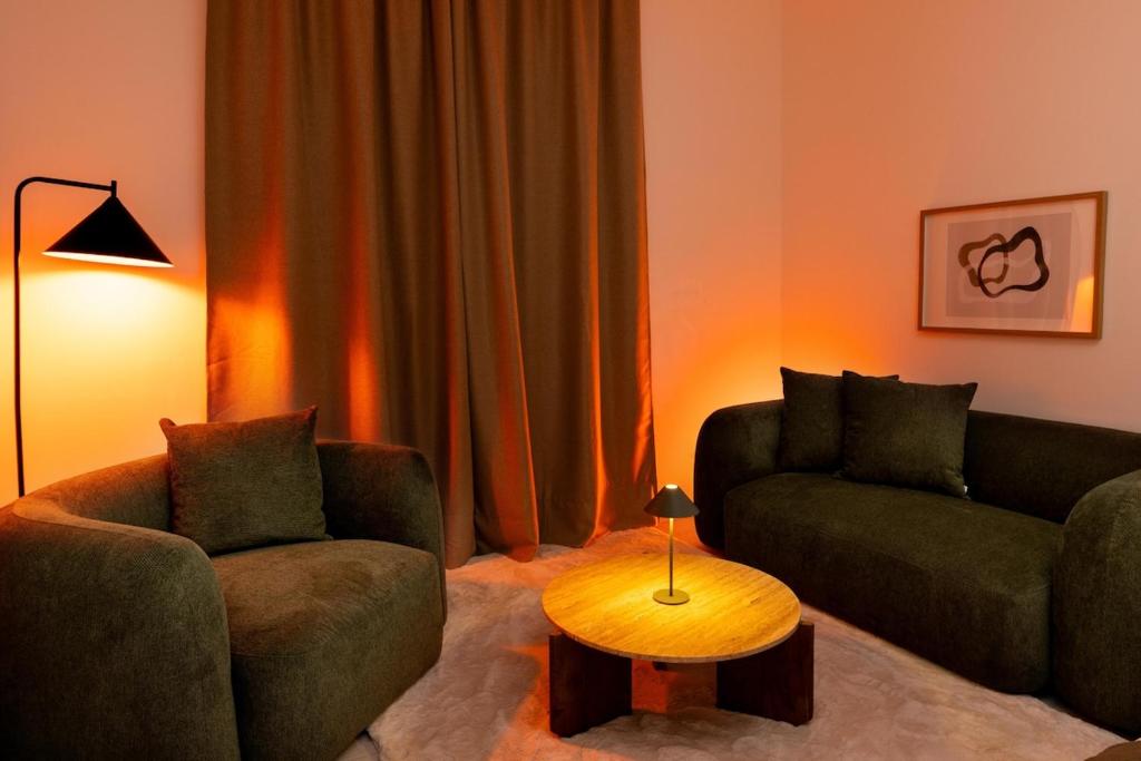 Cozy Luxury Apartment Graz 1 - 2