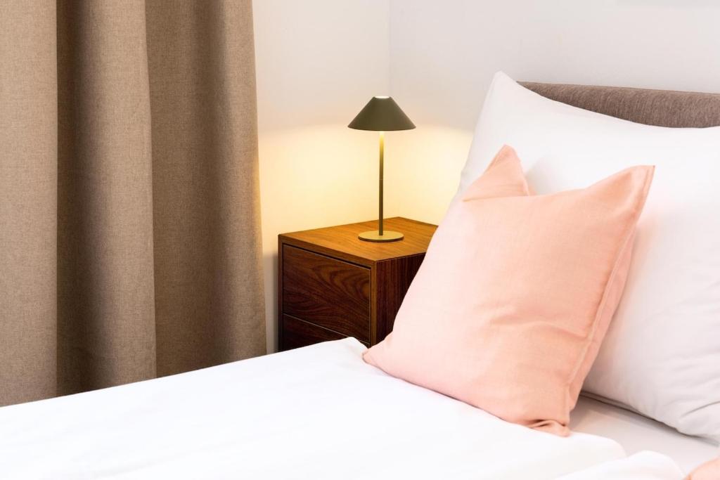 Cozy Luxury Apartment Graz 1 - 3