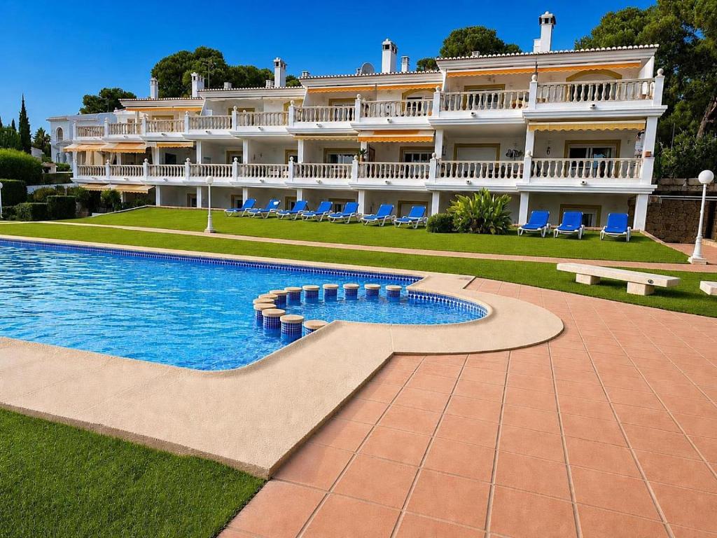 Poolbeach V by Aguilarent - 4