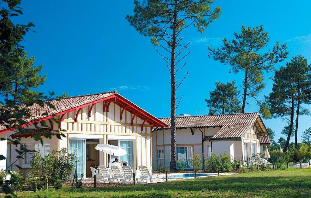 Villas Odalys des Greens du Bassin d'Arcachon - 1