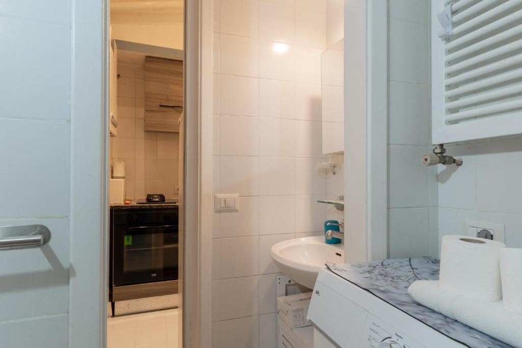 GuestHost - Comfy Apartment in Milan's Centre - 5