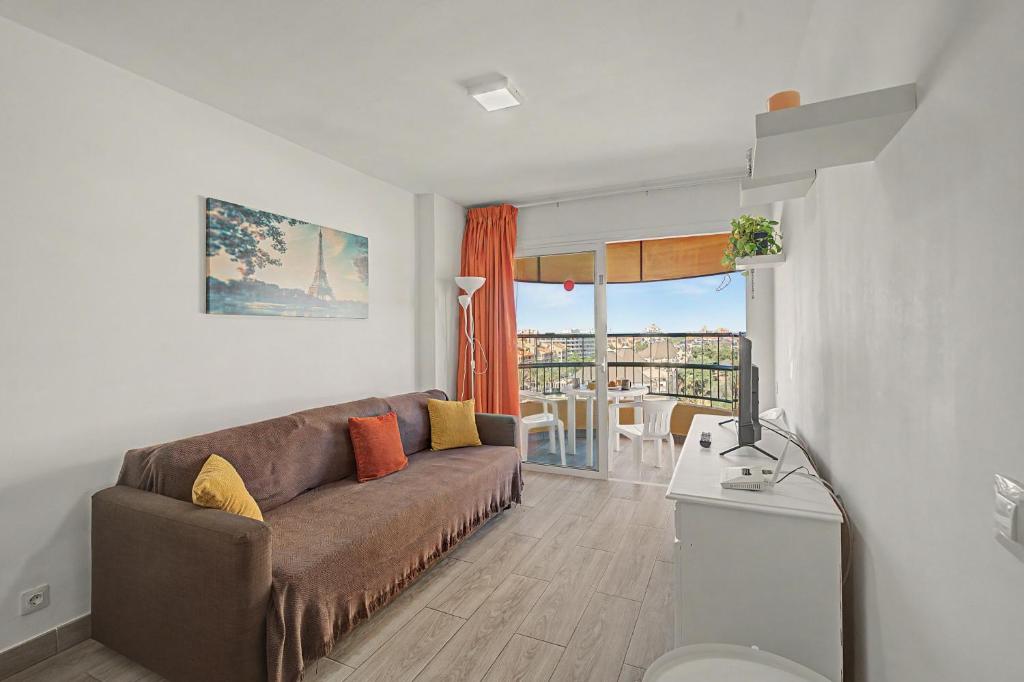 Las Vistas Beachfront - 2