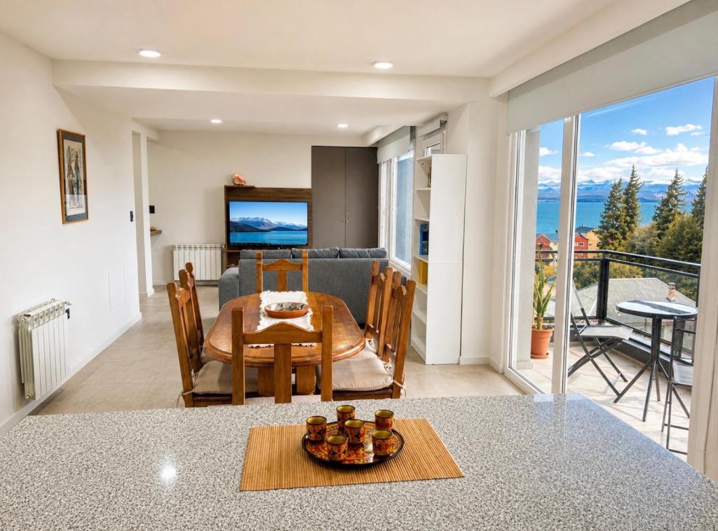 Brc Homes Rental #601 con vista al lago y cochera - 2