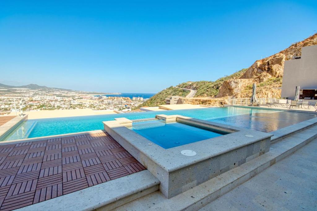 Premium Cabo 3 Bedroom Condo in Prestigious Community - 2