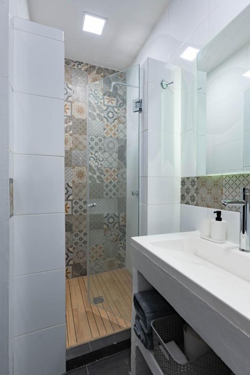 Cuarto con baño privado en Centro, acepta mascotas - 1