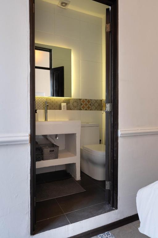 Cuarto con baño privado en Centro, acepta mascotas - 3