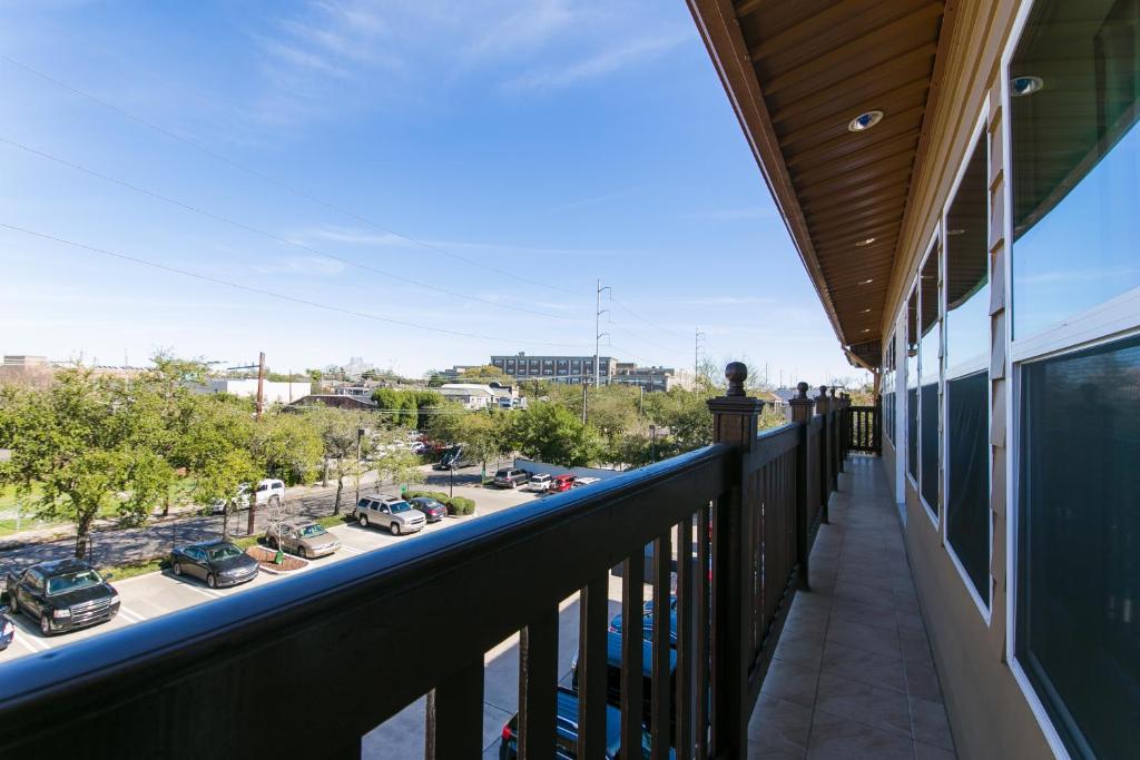 Modern, Spacious Condos with Luxury Amenities photo
