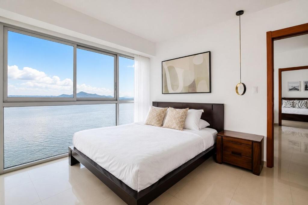 The VIEW AT RIVEFRONT by Bahama Rentals - 5