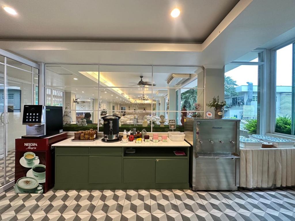 Restaurant, Rattana View Hotel in Phitsanulok