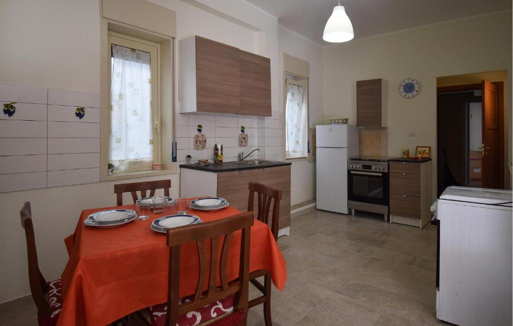 Pet Friendly Apartment In Siracusa With Wifi - 5