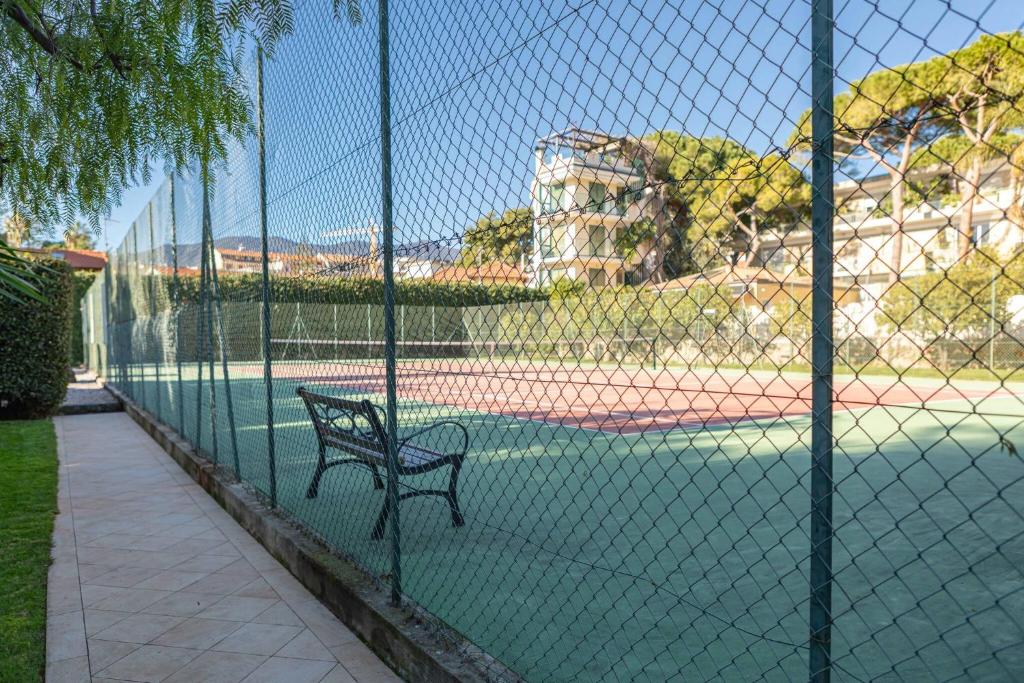 H11 [Verde Giada] Piscina - Tennis - Parcheggio - 5