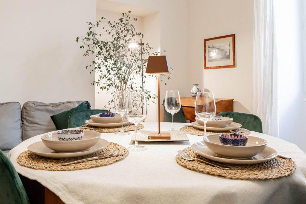 H11 [The King's Apartment] Ariston - Centro - 3