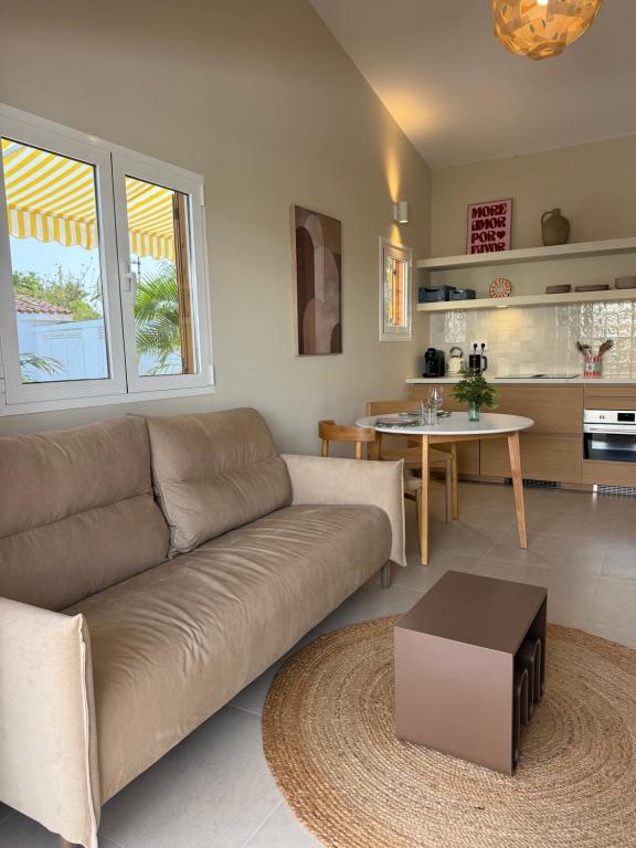 Bamboleo Bungalows - 3