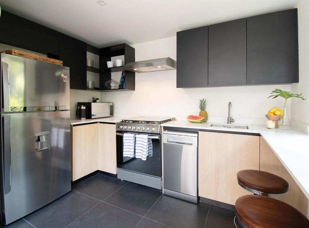 Home in La Condesa, 3 beds and 3 bathrooms, Sleeps 6 - 5
