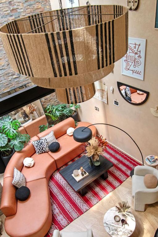 Casa Ha A Soulful 7Br Home w Rooftop, Condesa - 1