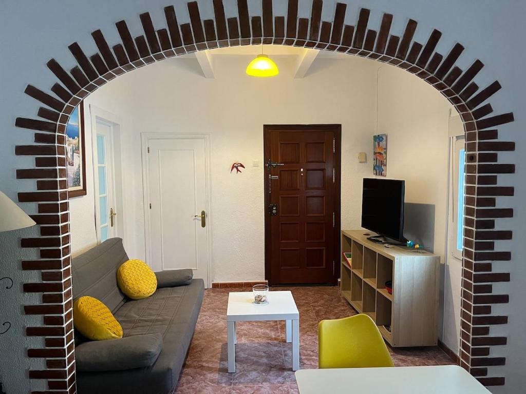 Casa Moli Authentic Andalusian Holiday Home with Patio - 5