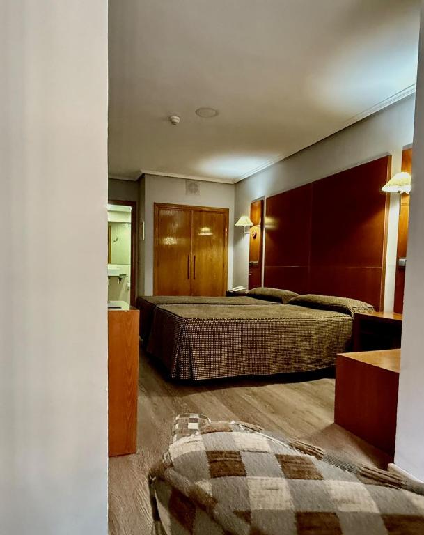 VTZ Hotel Cesaraugusta - 3