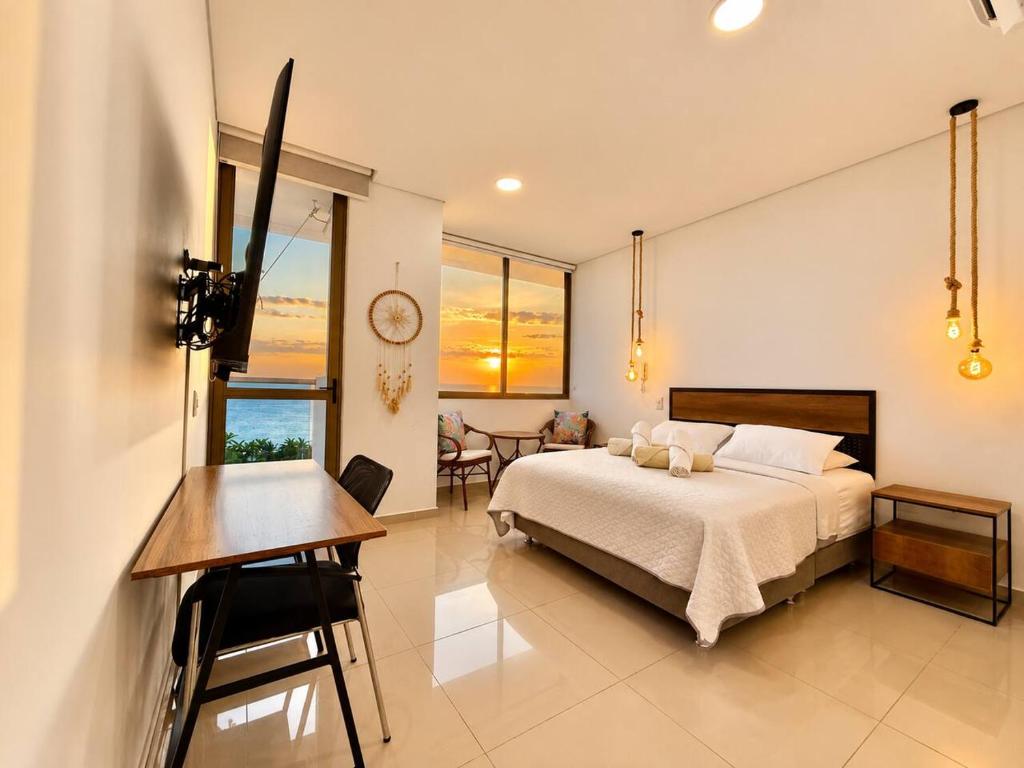 Grandioso Apartamento Vista Frontal Club de Playa - 4