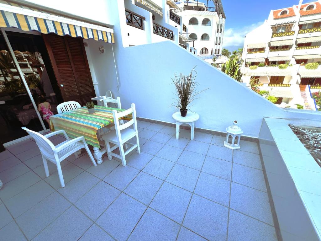Deluxe studio at the Beach - 2