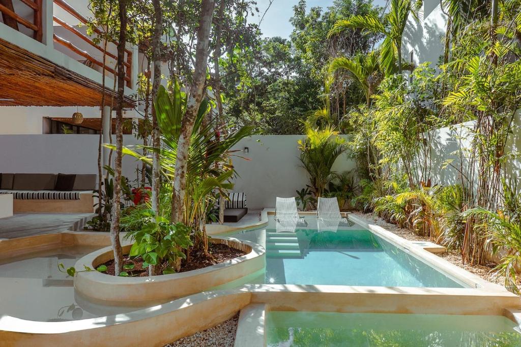 4BR Jungle Villa with Jacuzzi in Private Gated Community - 1
