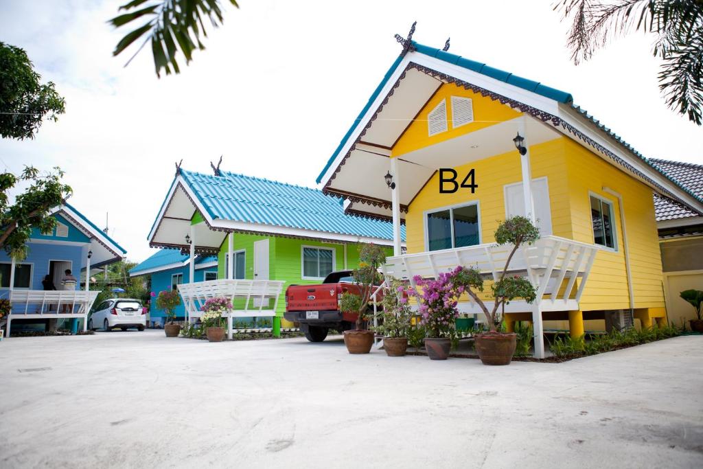 بان روماي ساتاهيب (Bannrommai Sattahip)