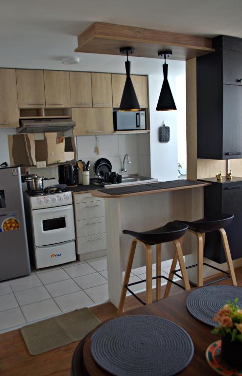 Cesar's Apartment - Los Laureles, Comas - 5