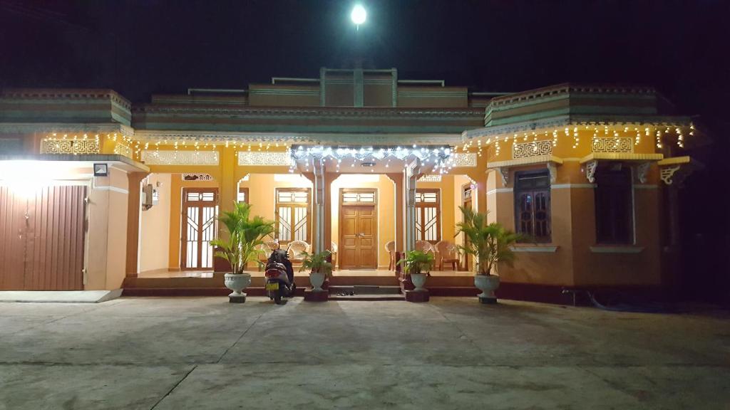 Exterior view, Tulip Guest Inn in Point Pedro