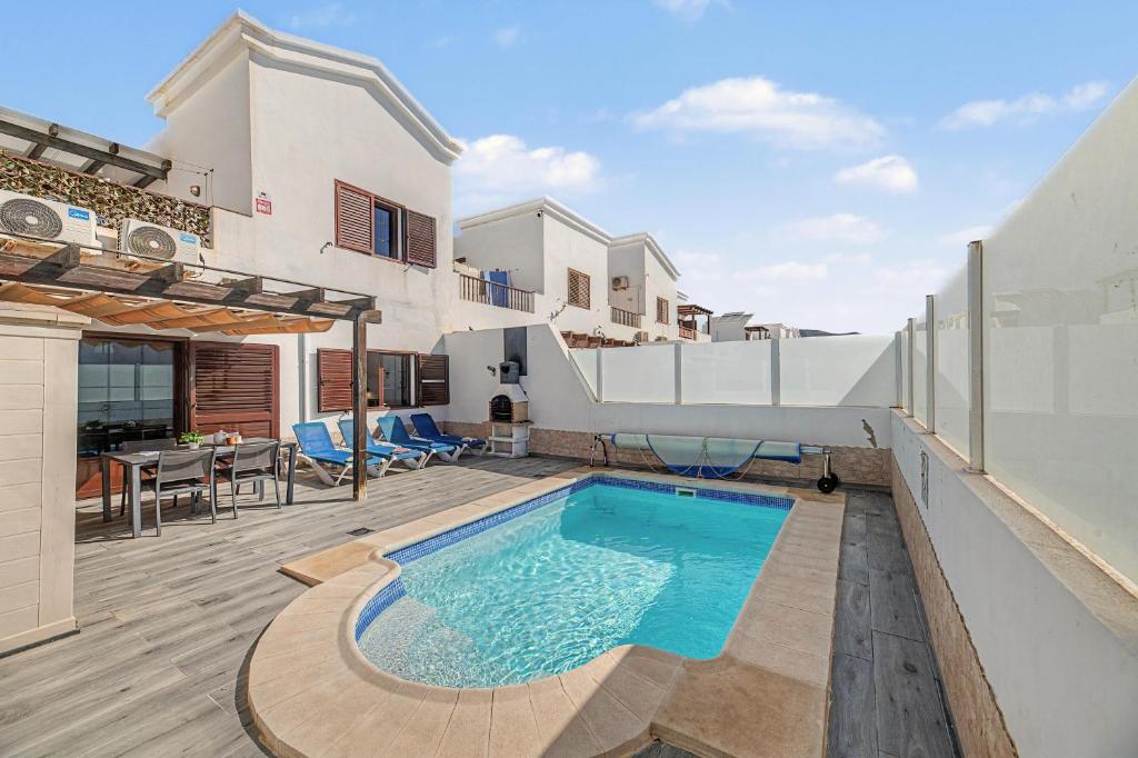 Villa Mariesa - 1