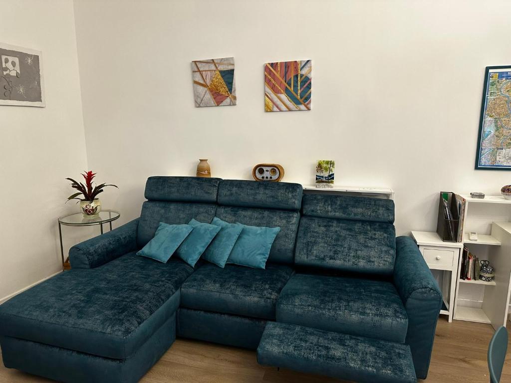 Mary Anne's Apt n10 - 2