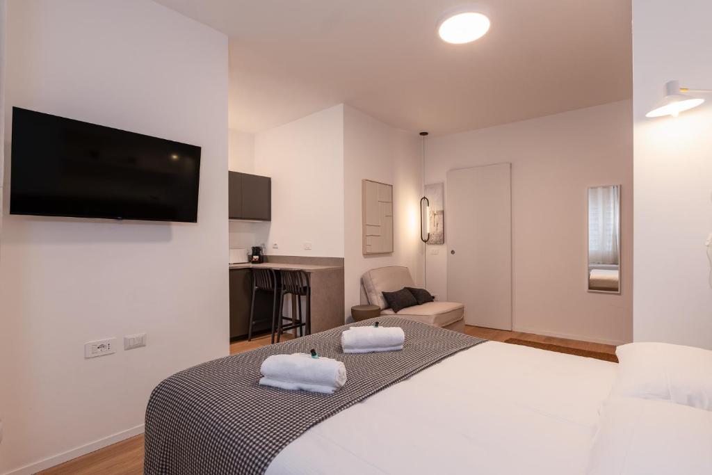 Elegant Apartments in the heart of Milan Central - 3